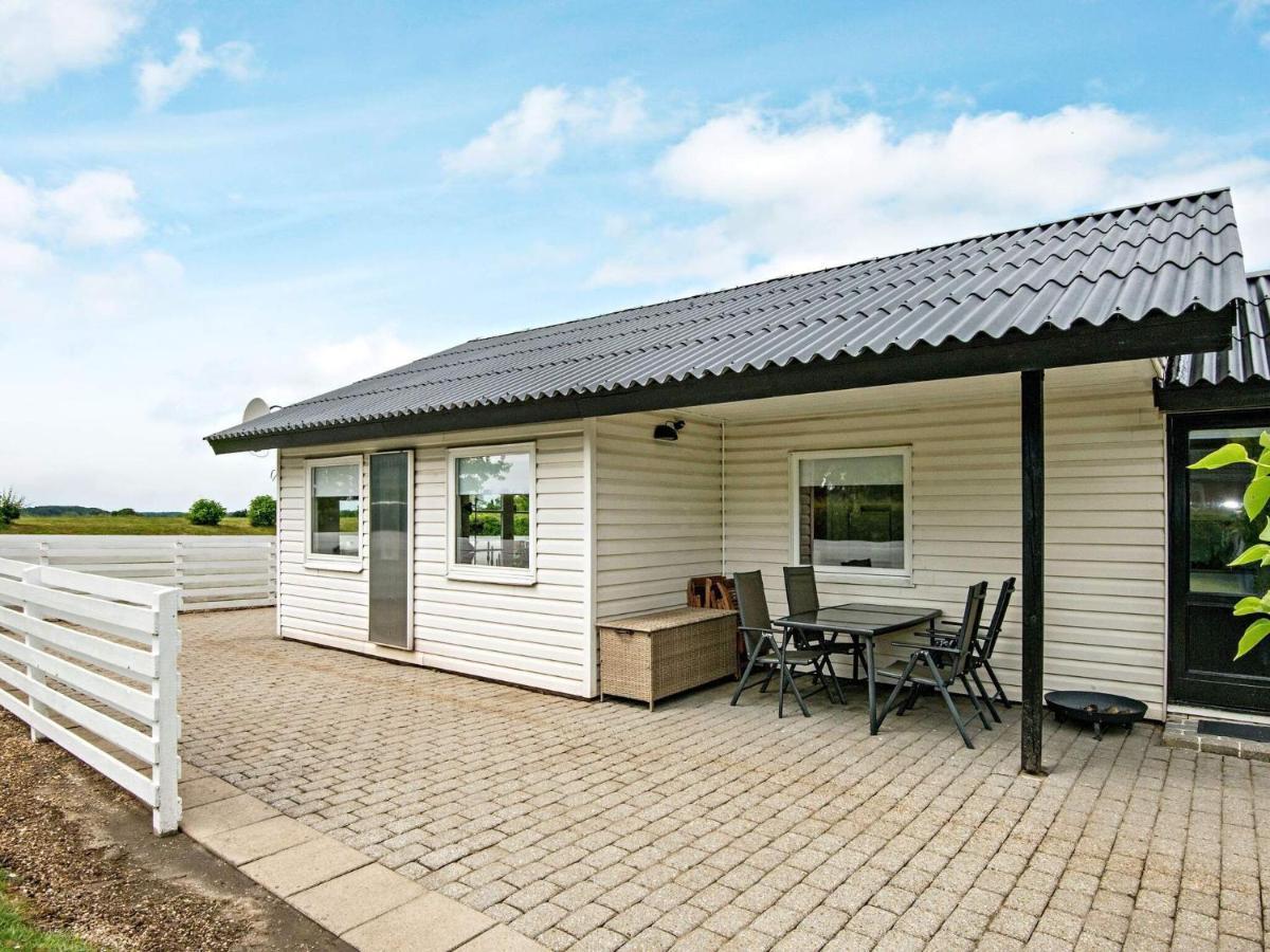 6 Person Holiday Home In Hejls Exterior foto
